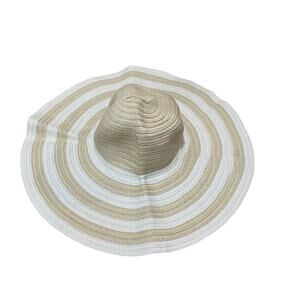 Vera Bradley Tan/White Striped Natural Woven Floppy Sun Beach‎ Hat Packable
